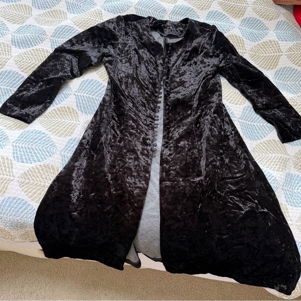 Elegant Black Velvet Long Coat